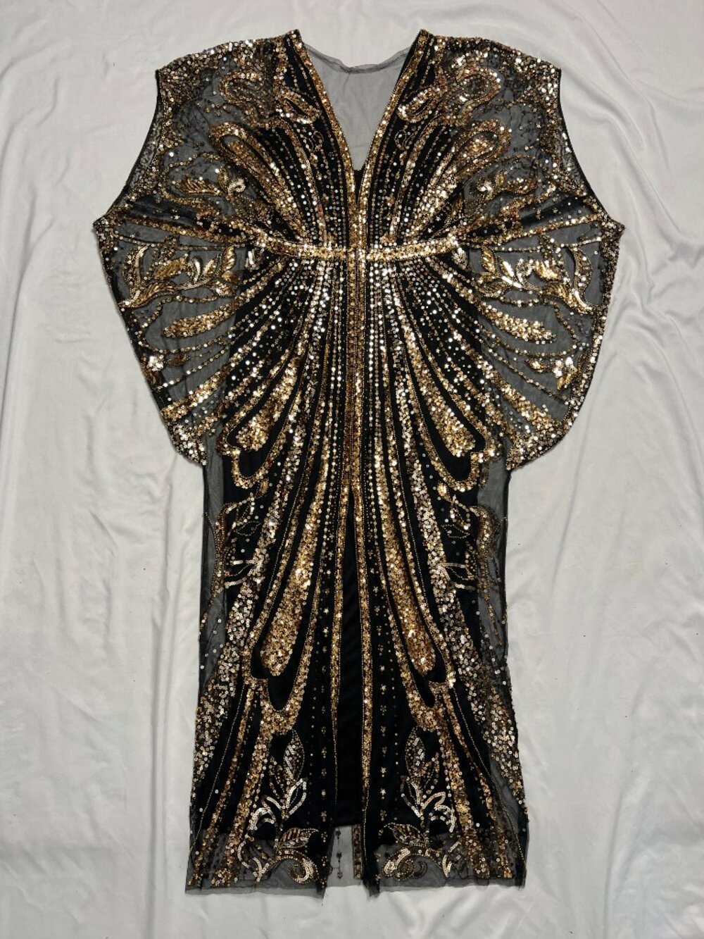 1920s Flapper Batwing Sleeve Sequin Evening Gown - Picture 3 of 10